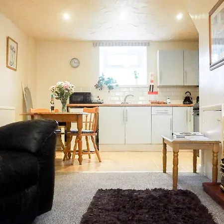The Grooms Holiday home *
